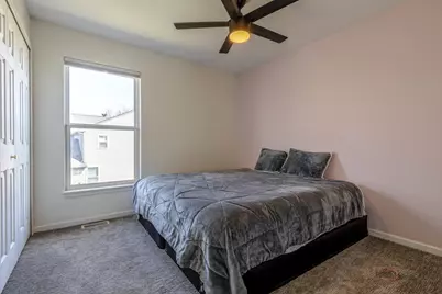 2212 Baxter Court, Elgin, IL 60123 - Photo 24