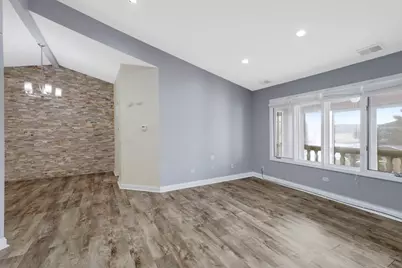 9724 W Creek Road #E2, Palos Park, IL 60464 - Photo 4