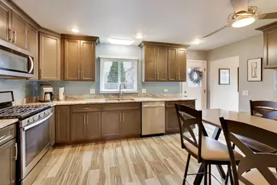 1659 Friar Tuck Avenue, Highland Park, IL 60035 - Photo 6