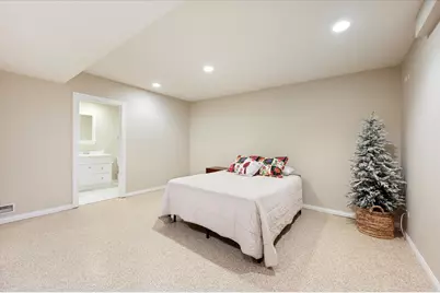 602 S Sunnyside Avenue, Elmhurst, IL 60126 - Photo 32