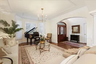 602 S Sunnyside Ave, Elmhurst, IL 60126 - Photo 4