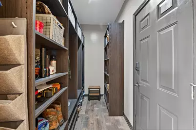 2575 Barnhart Street, West Chicago, IL 60185 - Photo 24