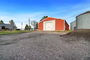 5380 Steward Rd, Rockford, IL 61101 - Photo 4