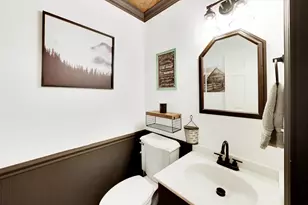 5083 Chambers Dr, Hoffman Estates, IL 60010 - Photo 30