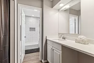 8951 Skokie Blvd, Skokie, IL 60077 - Photo 8