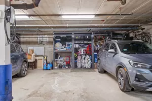 449 N Green St, Chicago, IL 60642 - Photo 24