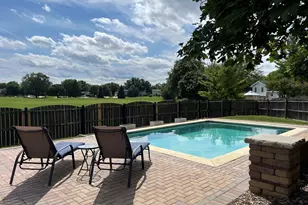 115 Abbeywood Cir, Streamwood, IL 60107 - Photo 32