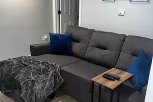447 W 81st St, Chicago, IL 60620 - Photo 6
