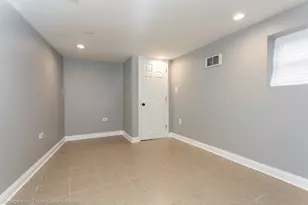 447 W 81st St, Chicago, IL 60620 - Photo 12