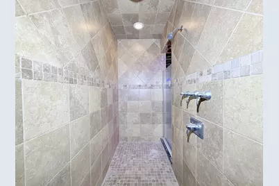 2201 N 77th Avenue, Elmwood Park, IL 60707 - Photo 22