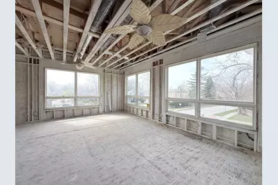 2201 N 77th Avenue, Elmwood Park, IL 60707 - Photo 18