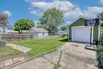 318 S 11th Avenue, Saint Charles, IL 60174 - Photo 20