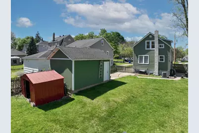 318 S 11th Avenue, Saint Charles, IL 60174 - Photo 18