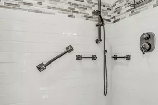 674 Wood Creek Dr, Antioch, IL 60002 - Photo 28