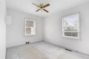 4715 W Crystal Lake Rd, McHenry, IL 60050 - Photo 14