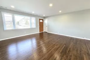 7841 W 74 St, Bridgeview, IL 60455 - Photo 4