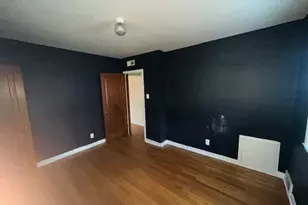 511 S Russell St, Champaign, IL 61821 - Photo 10