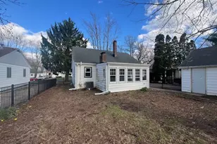 511 S Russell St, Champaign, IL 61821 - Photo 24