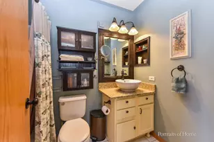 1972 Middlebury Dr, Aurora, IL 60503 - Photo 10