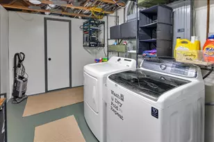 940 Orchard Ct, Batavia, IL 60510 - Photo 36