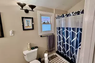 521 S Cherry St, Centralia, IL 62801 - Photo 16