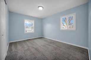 710 Union Ave, Romeoville, IL 60446 - Photo 14