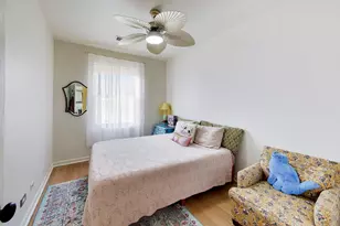 3839 N Western Ave, Chicago, IL 60618 - Photo 10