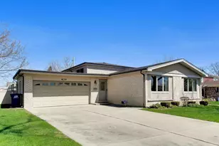 634 W Millers Rd, Des Plaines, IL 60016 - Photo 2