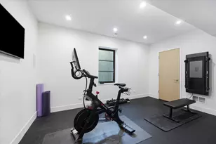 176 S Arlington Ave, Elmhurst, IL 60126 - Photo 36