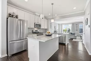 2925 Madison Dr, Naperville, IL 60564 - Photo 6