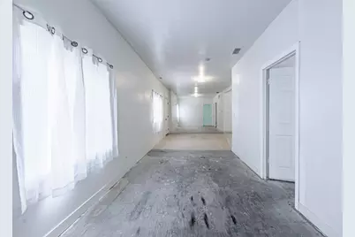 832 E 153 Street, Phoenix, IL 60426 - Photo 4