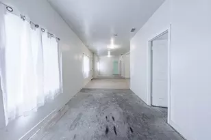 832 E 153 St, Phoenix, IL 60426 - Photo 4