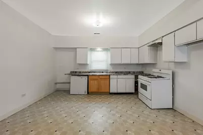 832 E 153 Street, Phoenix, IL 60426 - Photo 12