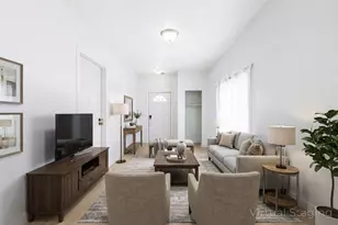 832 E 153 St, Phoenix, IL 60426 - Photo 2