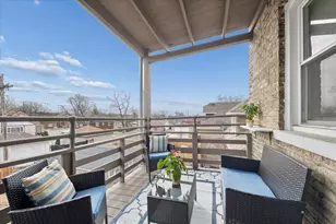 1341 Ridgeland Ave, Berwyn, IL 60402 - Photo 12