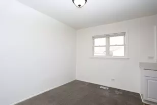 600 Flagstaff Ln, Hoffman Estates, IL 60169 - Photo 12