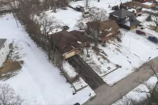 5721 Vial Pkwy, La Grange Highlands, IL 60525 - Photo 44