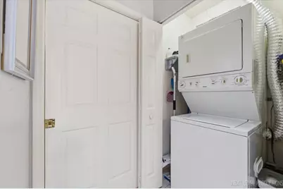 163 Hunt Club Drive #0, Saint Charles, IL 60174 - Photo 16