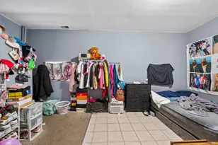 8420 S Burley Ave, Chicago, IL 60617 - Photo 6