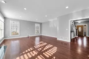 141 Walnut St, Libertyville, IL 60048 - Photo 4