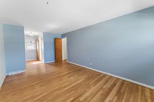 1004 N Greenfield Ln, Mount Prospect, IL 60056 - Photo 20