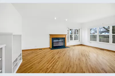 2812 Stuart Kaplan Court, Aurora, IL 60503 - Photo 10