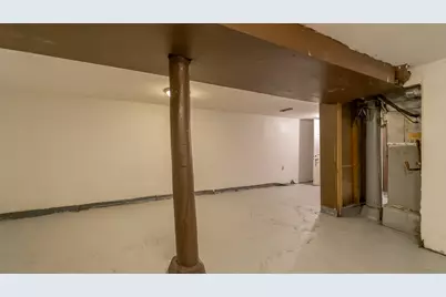 13223 S Buffalo Avenue, Chicago, IL 60633 - Photo 14