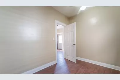 13223 S Buffalo Avenue, Chicago, IL 60633 - Photo 10