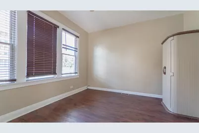 13223 S Buffalo Avenue, Chicago, IL 60633 - Photo 8