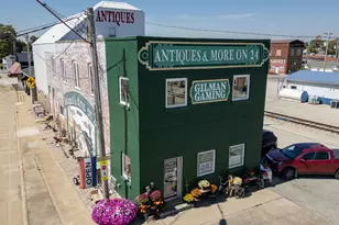 126 S Main St, Gilman, IL 60938 - Photo 1