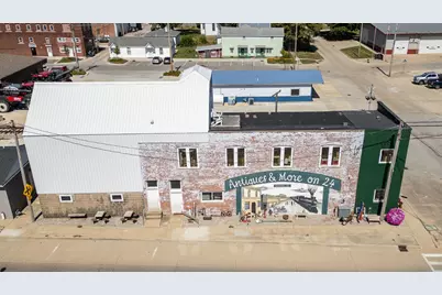 126 S Main Street, Gilman, IL 60938 - Photo 30