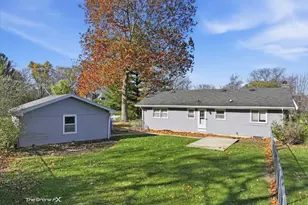 1519 Foothill Dr, Wheaton, IL 60189 - Photo 4