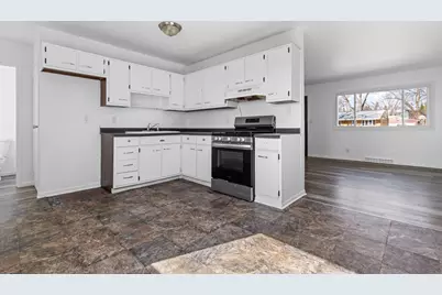 2815 Green Dale Drive, Rockford, IL 61109 - Photo 10