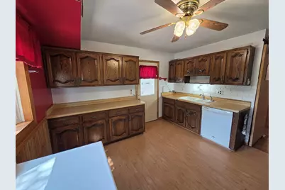 5018 48th Street A, Moline, IL 61265 - Photo 4